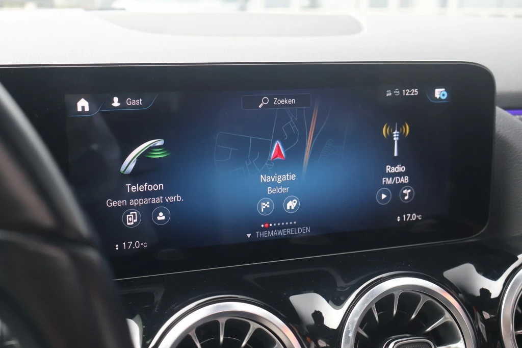 Mercedes-Benz EQA – foto 22