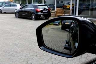 Land Rover Range Rover Velar – thumbnail 37