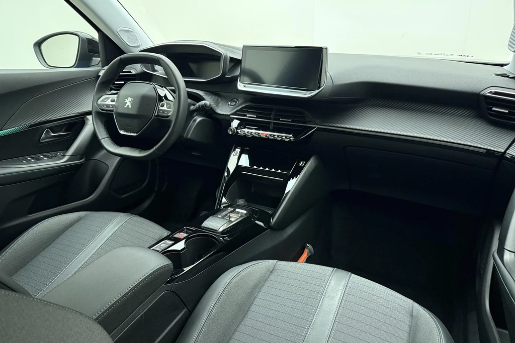 Peugeot e-2008 – foto 15