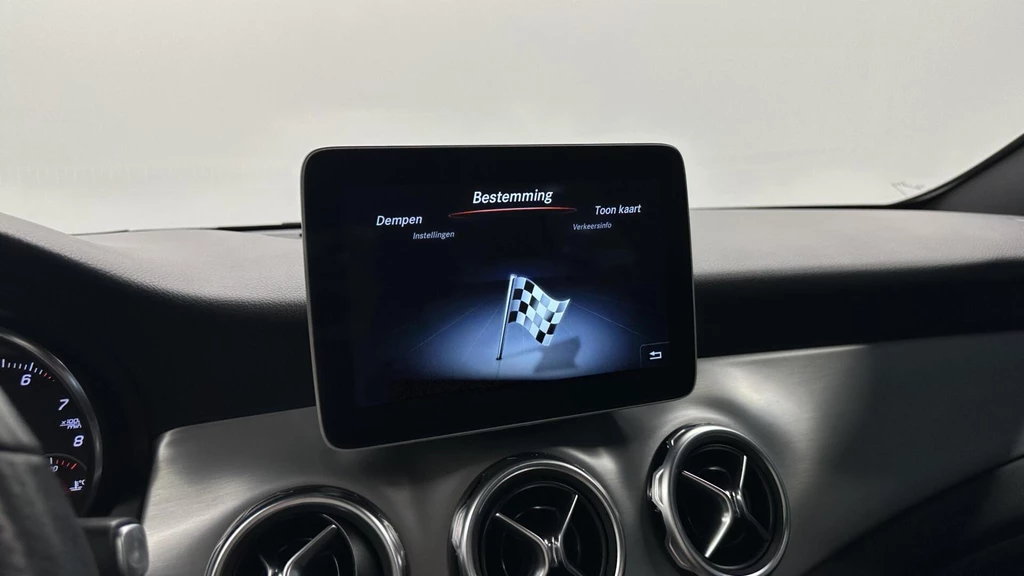 Mercedes-Benz GLA – foto 43