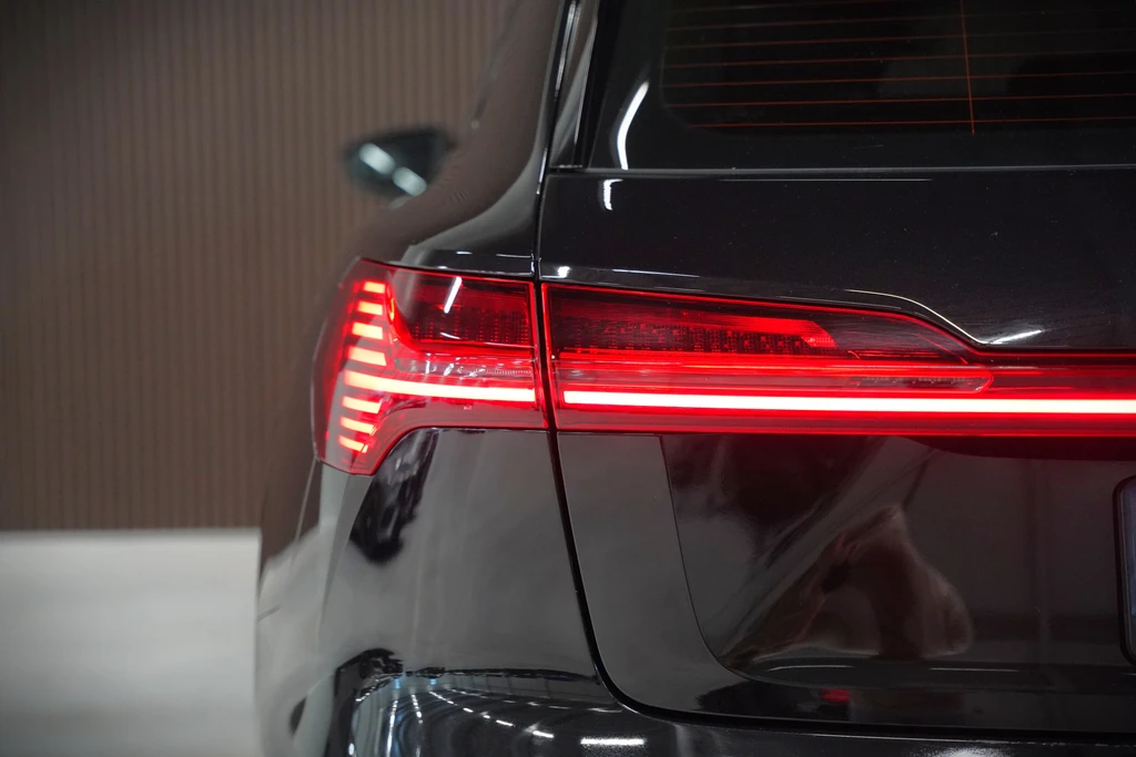 Audi e-tron – foto 24
