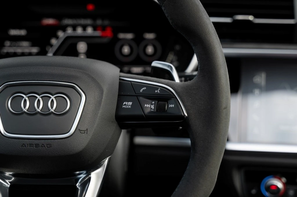 Audi RSQ3 – foto 18