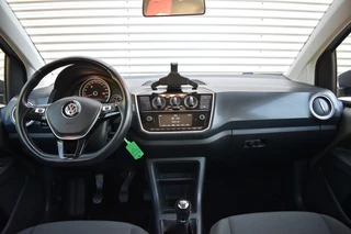 Volkswagen up! – thumbnail 22