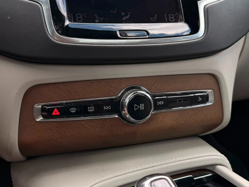 Volvo XC90 – foto 19
