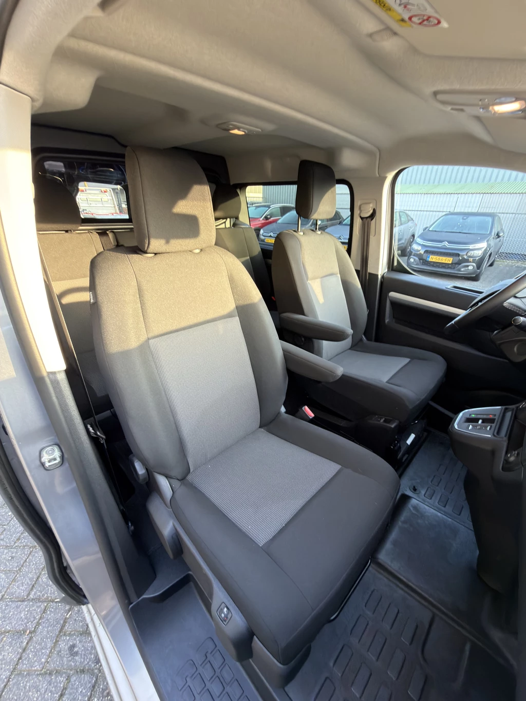 Peugeot e-Expert – foto 14