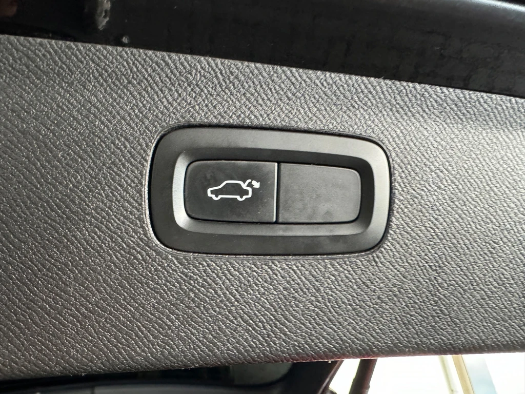 Volvo XC90 – foto 20