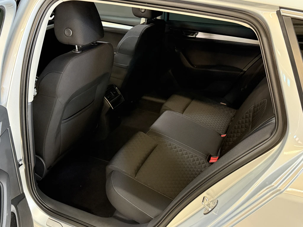 Škoda Superb – foto 13