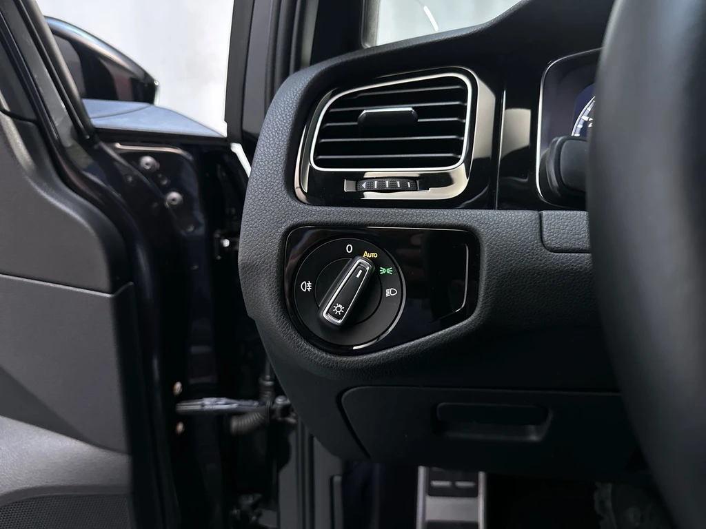 Volkswagen Golf – foto 23