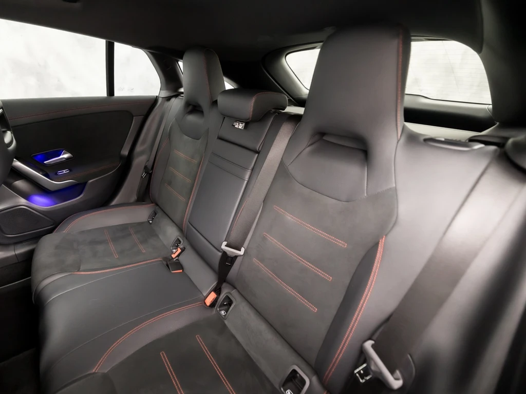 Mercedes-Benz CLA – foto 16