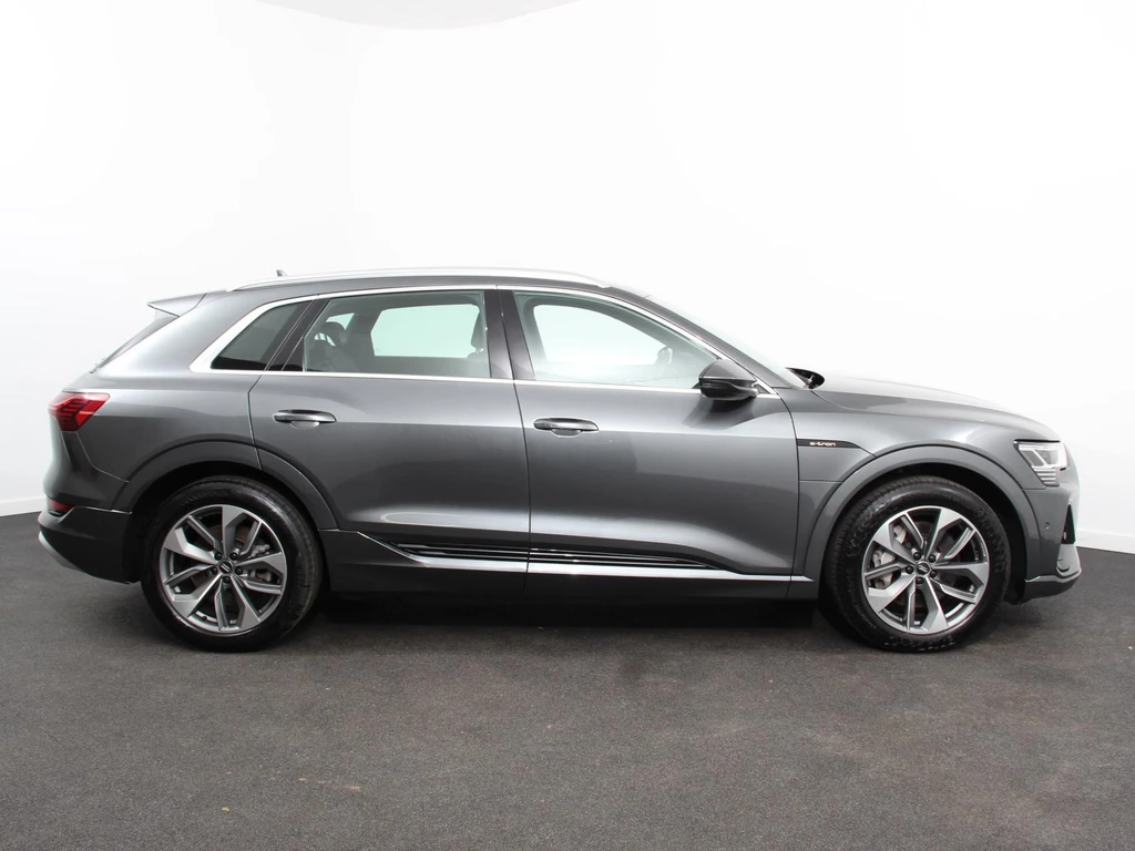 Audi e-tron – foto 5