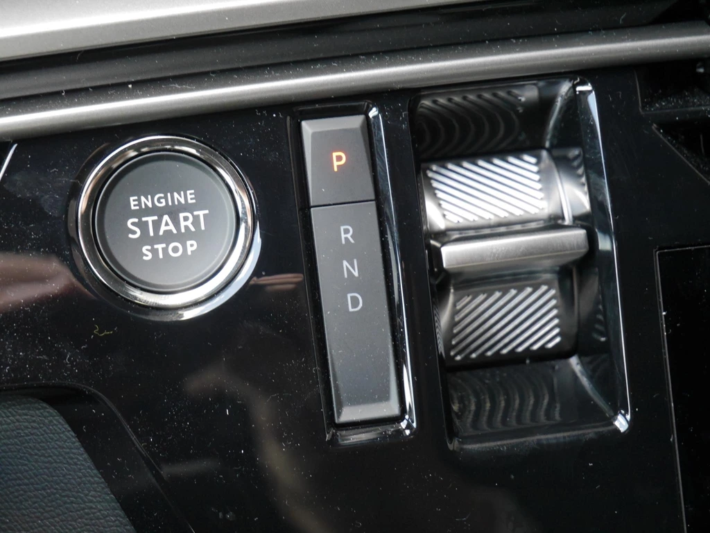 Peugeot e-3008 – foto 20