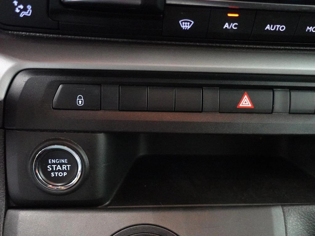 Opel Vivaro – foto 22