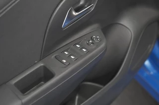 Opel Corsa – thumbnail 33