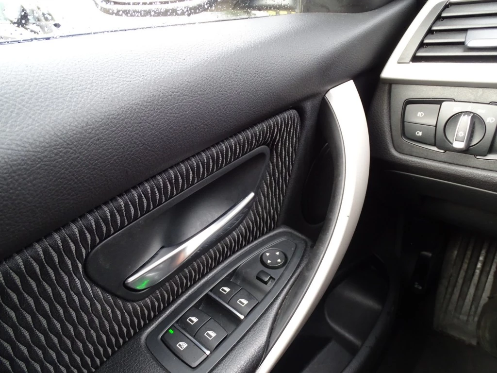 BMW 3 Serie – foto 8