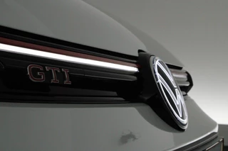 Volkswagen Golf – thumbnail 49