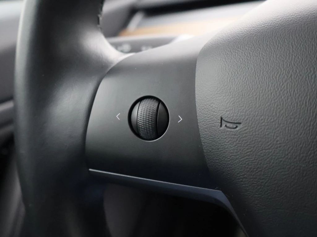 Tesla Model 3 – foto 25