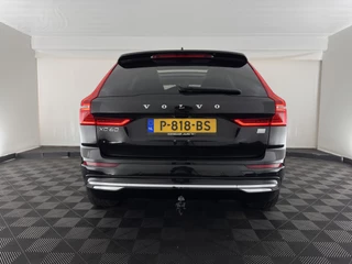 Volvo XC60 – thumbnail 3