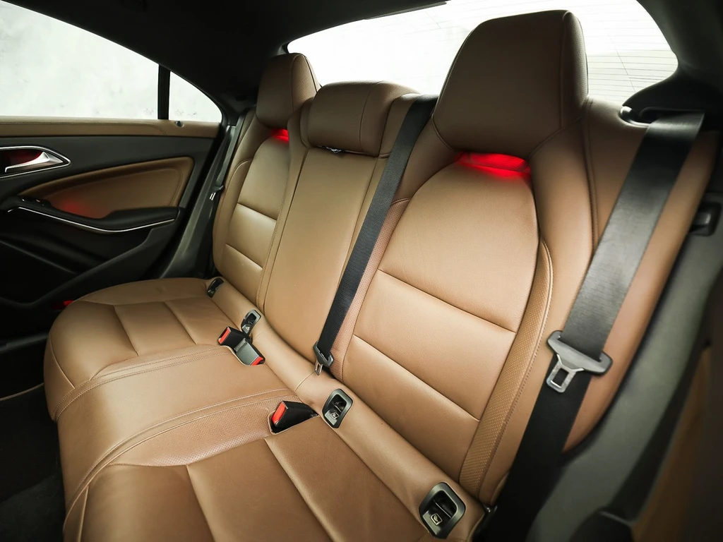 Mercedes-Benz CLA – foto 17