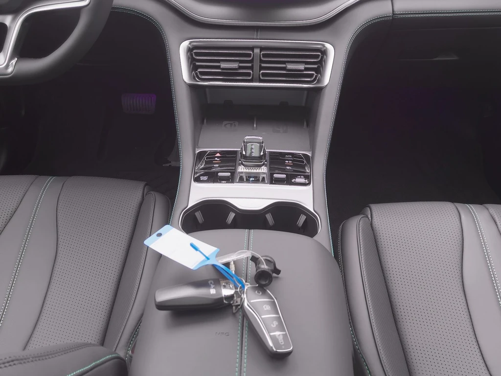 BYD SEAL U – foto 27