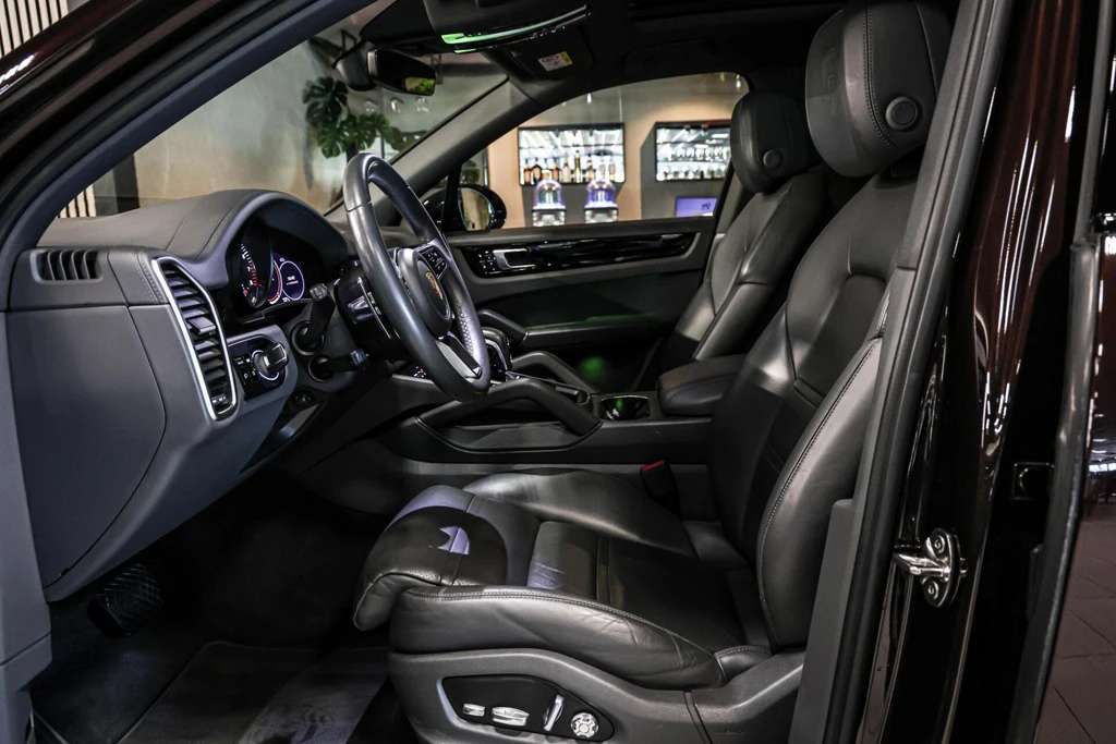 Porsche Cayenne – foto 21