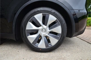 Tesla Model Y – thumbnail 35