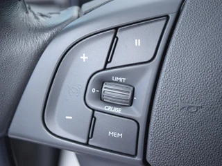 Citroën Grand C4 Spacetourer – thumbnail 15