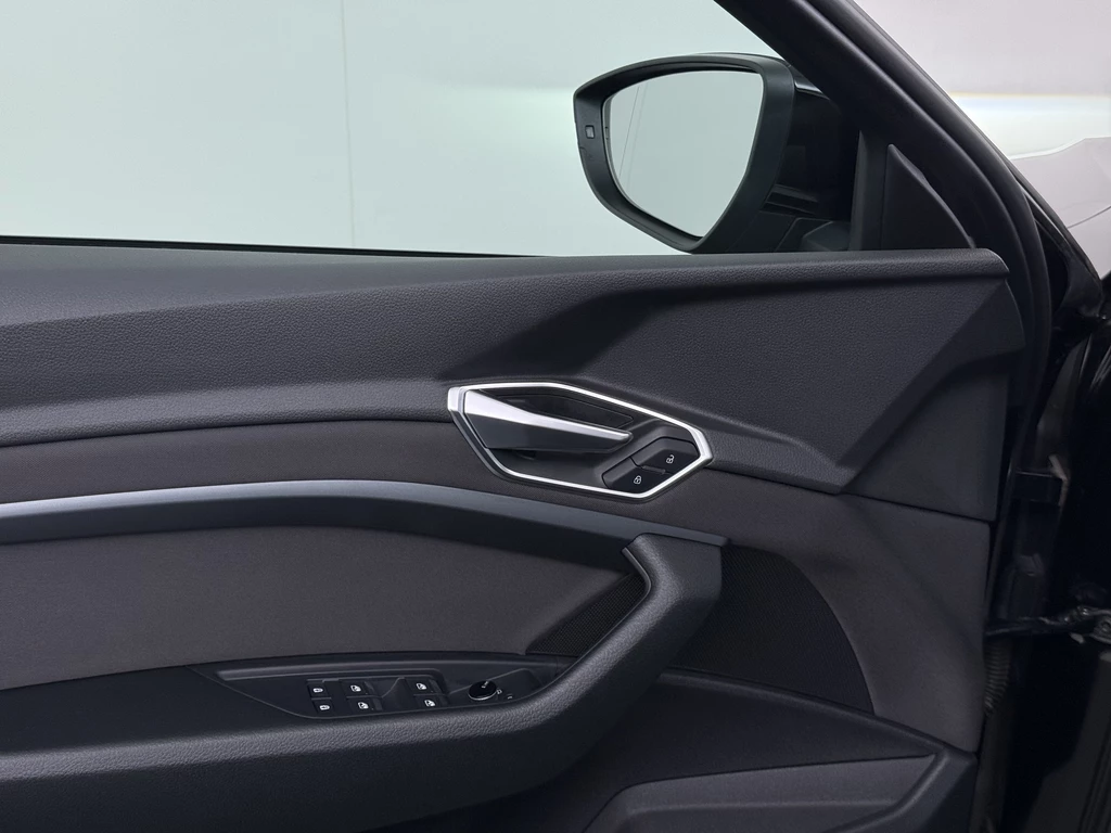 Audi e-tron – foto 36