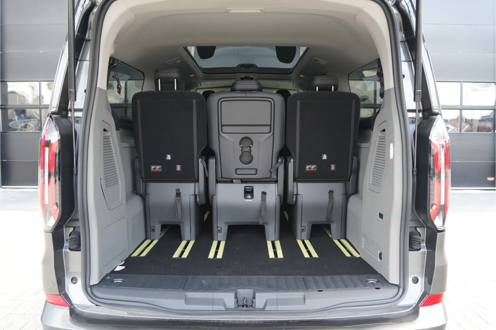 Ford Tourneo Custom – foto 11