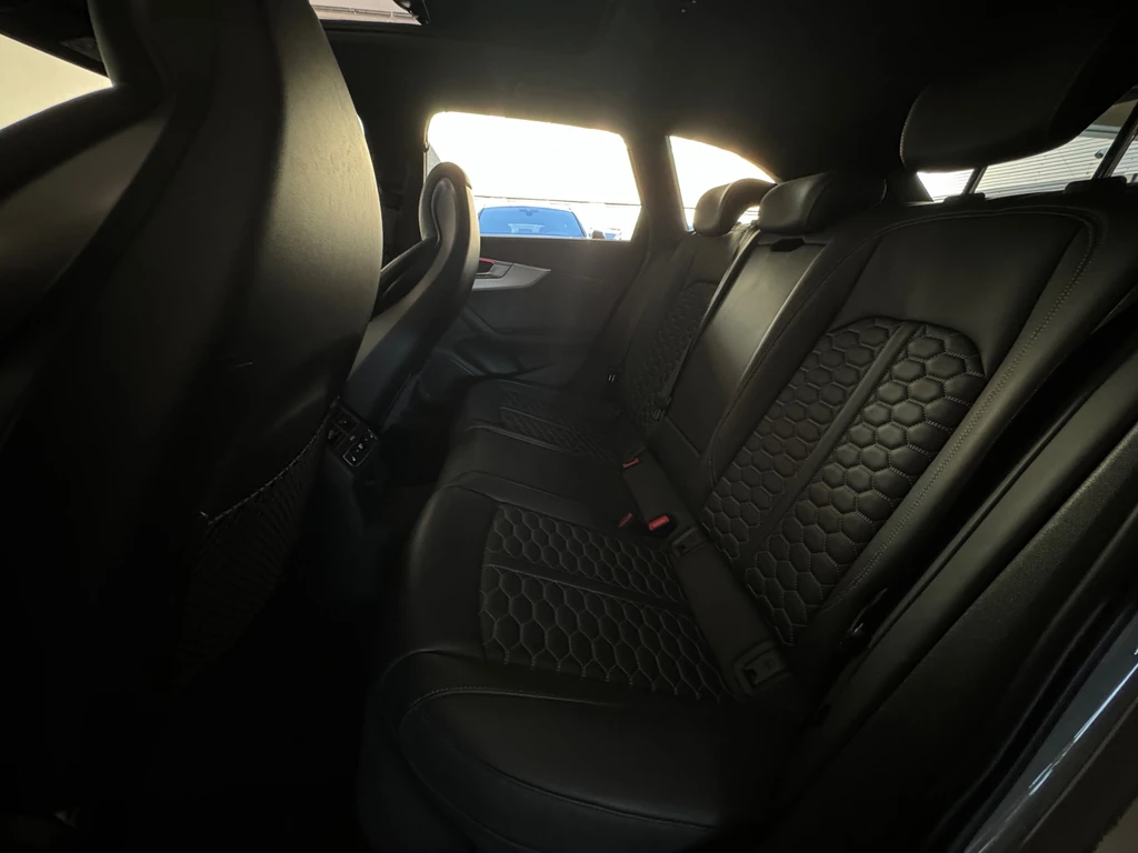 Audi RS4 – foto 31