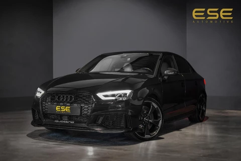 Audi A3 Limousine 2.5 TFSI RS3 quattro | Panorama | B&O | Trekhaak | Schaalstoelen