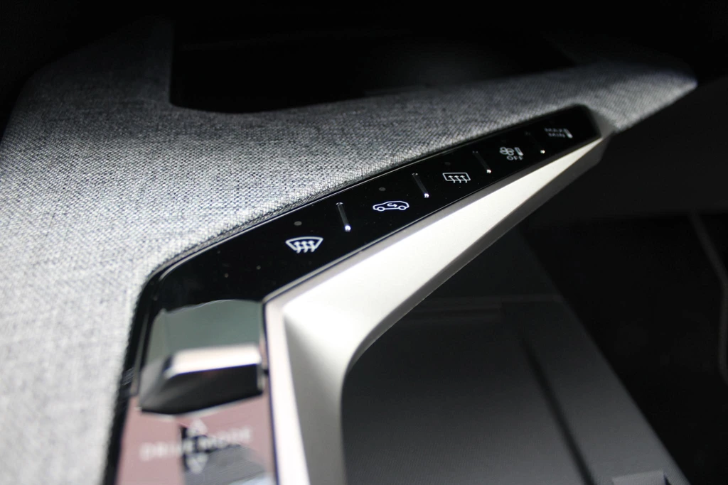 Peugeot e-3008 – foto 42