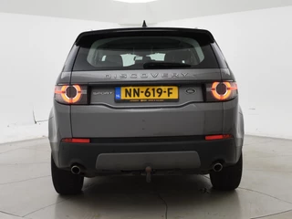 Land Rover Discovery Sport – thumbnail 3