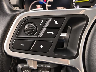 Porsche Cayenne – thumbnail 40