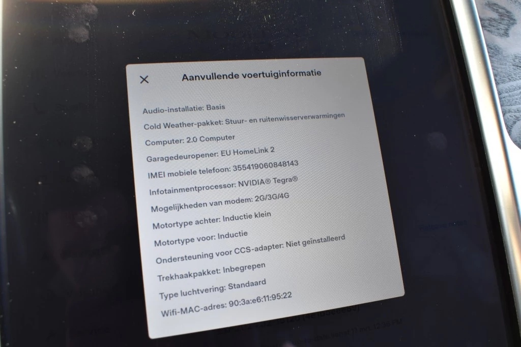 Tesla Model X – foto 28