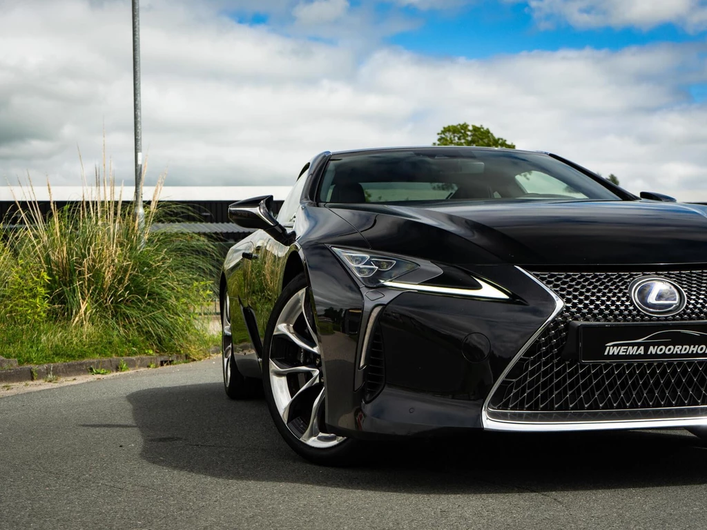 Lexus LC – foto 11