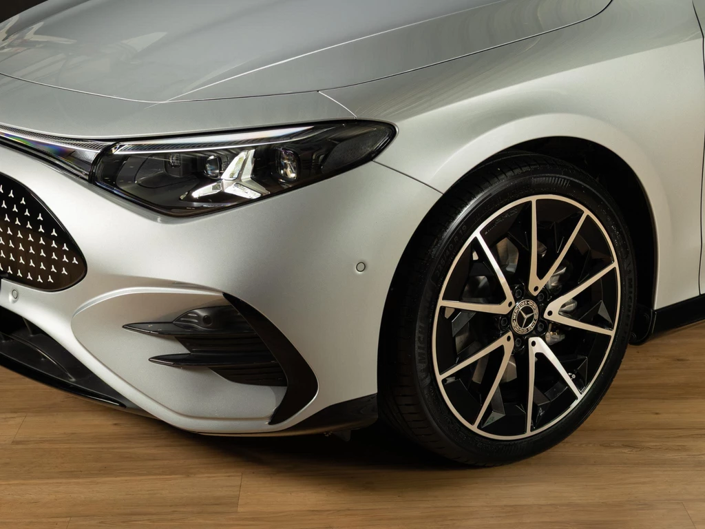Mercedes-Benz CLA – foto 7