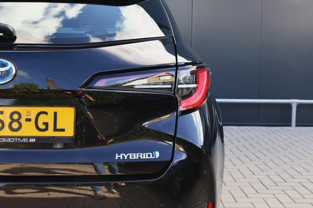 Toyota Corolla Touring Sports – foto 14
