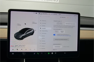 Tesla Model 3 – thumbnail 18