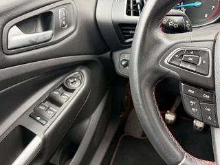 Ford Kuga – thumbnail 18