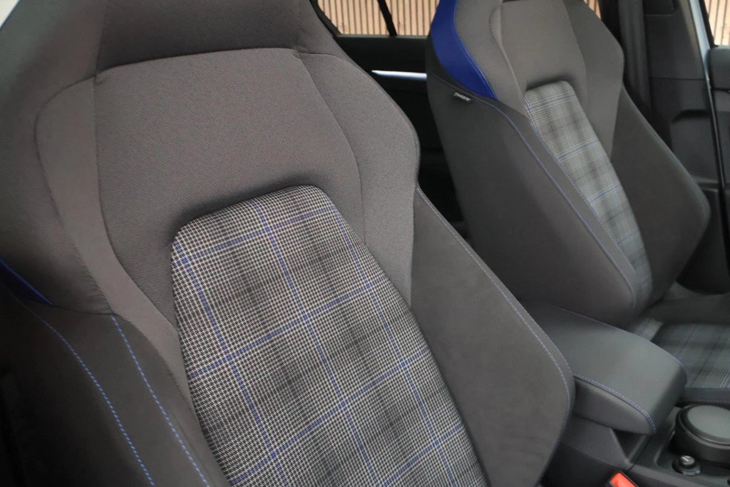 Volkswagen Golf – foto 53