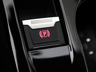 Peugeot e-208 – thumbnail 8
