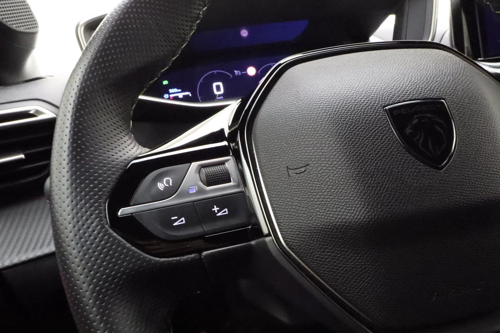 Peugeot 208 – foto 20