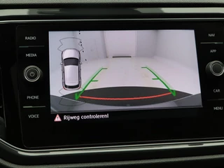 Volkswagen T-Roc – thumbnail 29