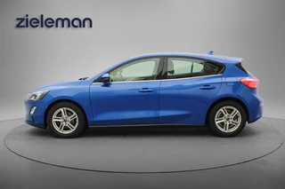 Ford Focus – thumbnail 2