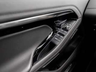 Land Rover Range Rover Evoque – thumbnail 24