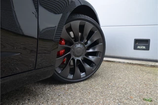 Tesla Model 3 – thumbnail 9