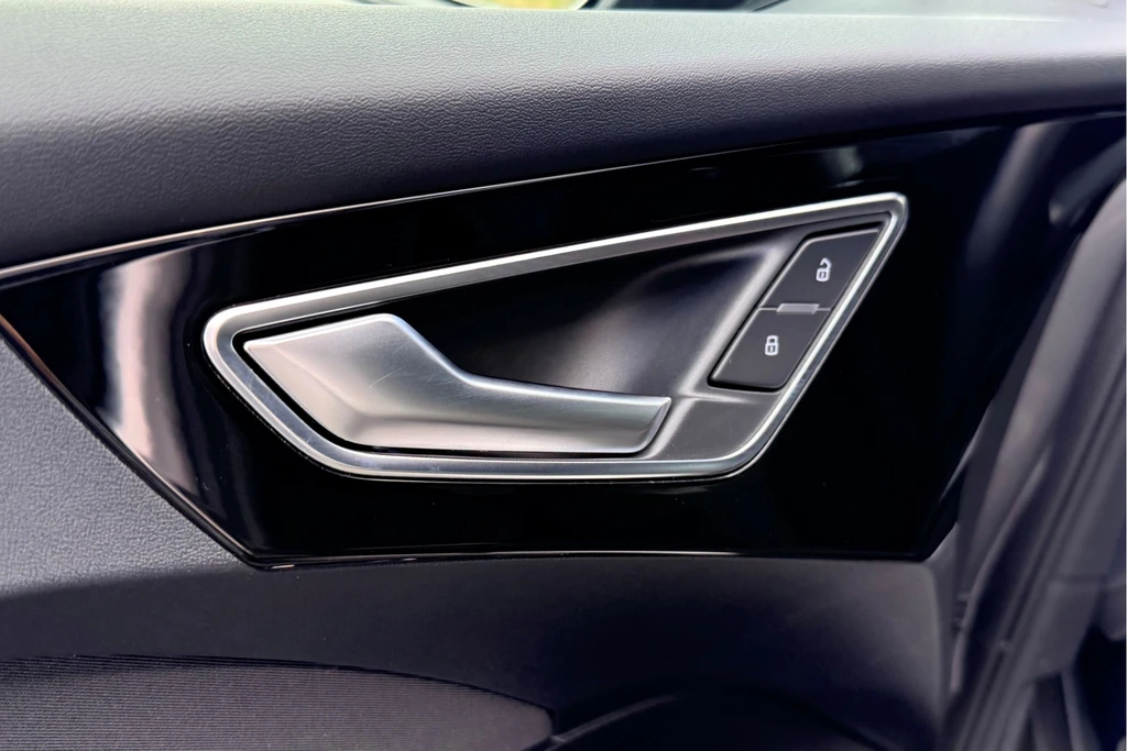 Audi Q4 e-tron – foto 18