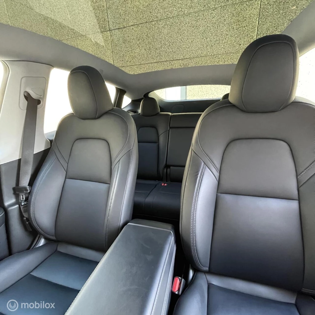 Tesla Model Y – foto 9