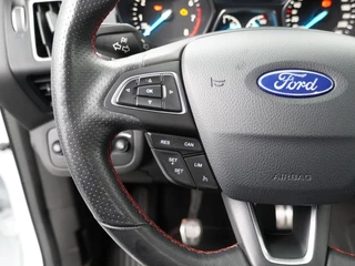 Ford Kuga – thumbnail 17