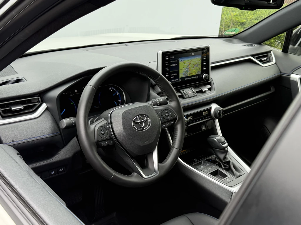 Toyota RAV4 – foto 11